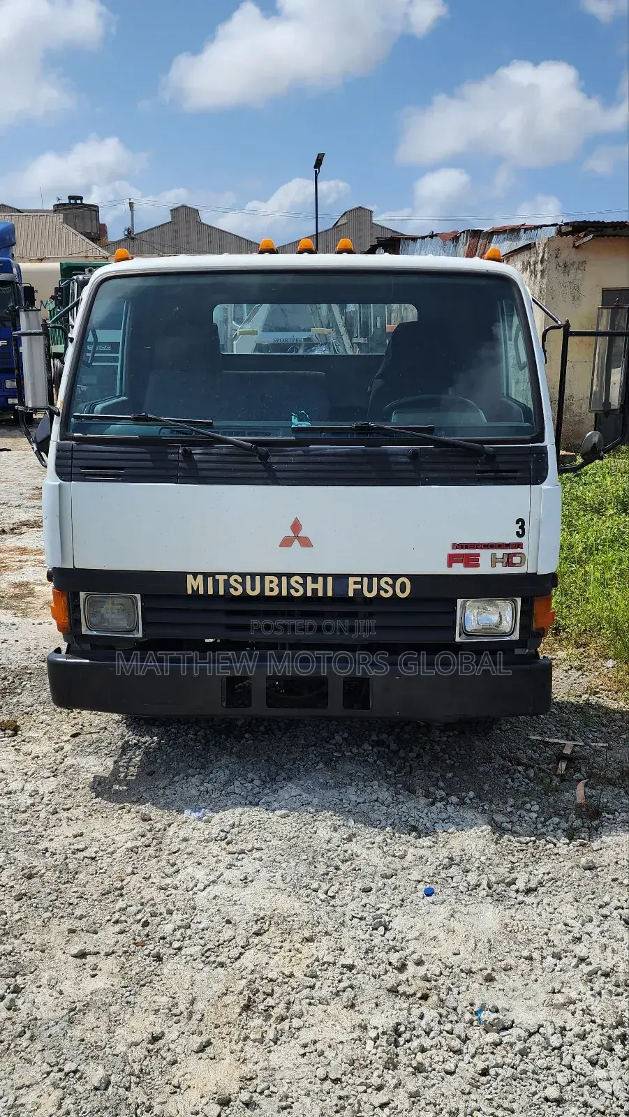 Super Clean Foreign Used Mitsubishi Fuso Truck