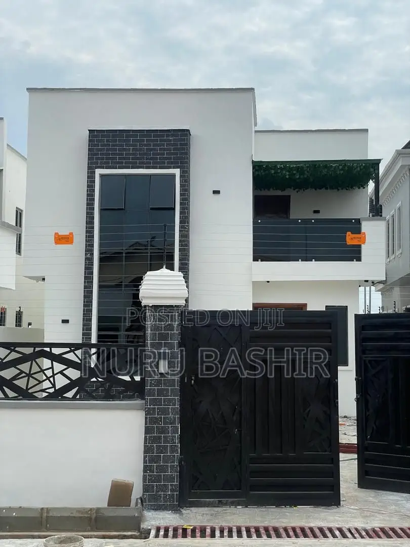 Furnished 4bdrm Duplex in Emmanuel Estate, Jericho for sale