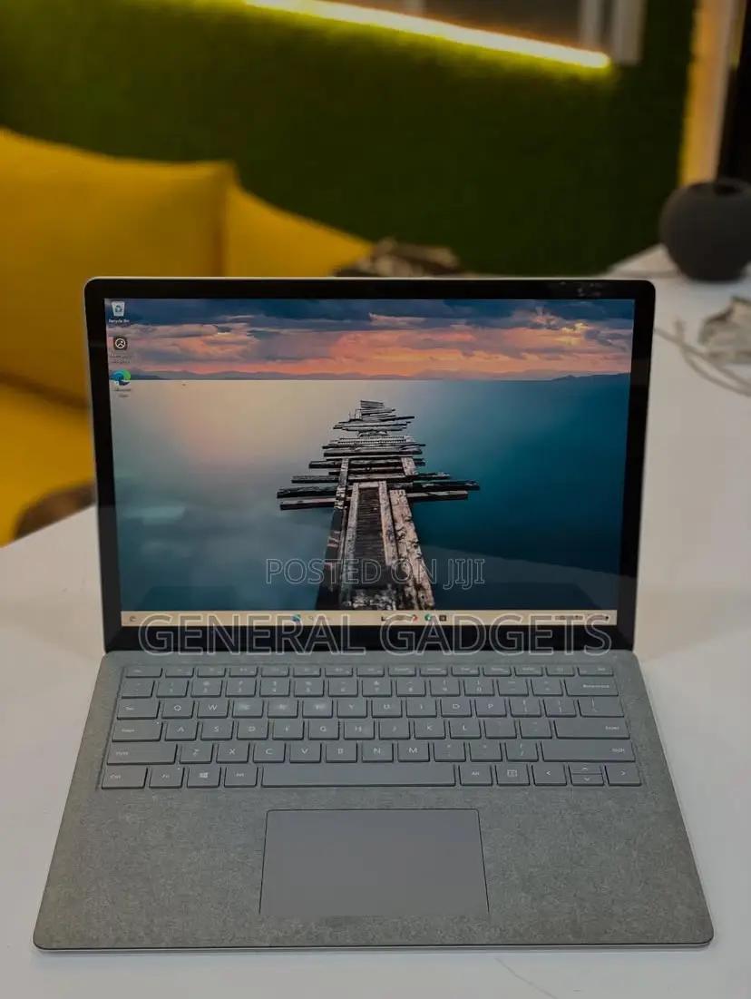 Laptop Microsoft Surface 2 16GB Intel Core I5 SSD 256GB