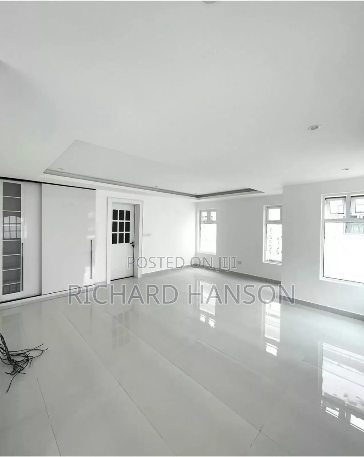 4bdrm Duplex in Banana Island for rent