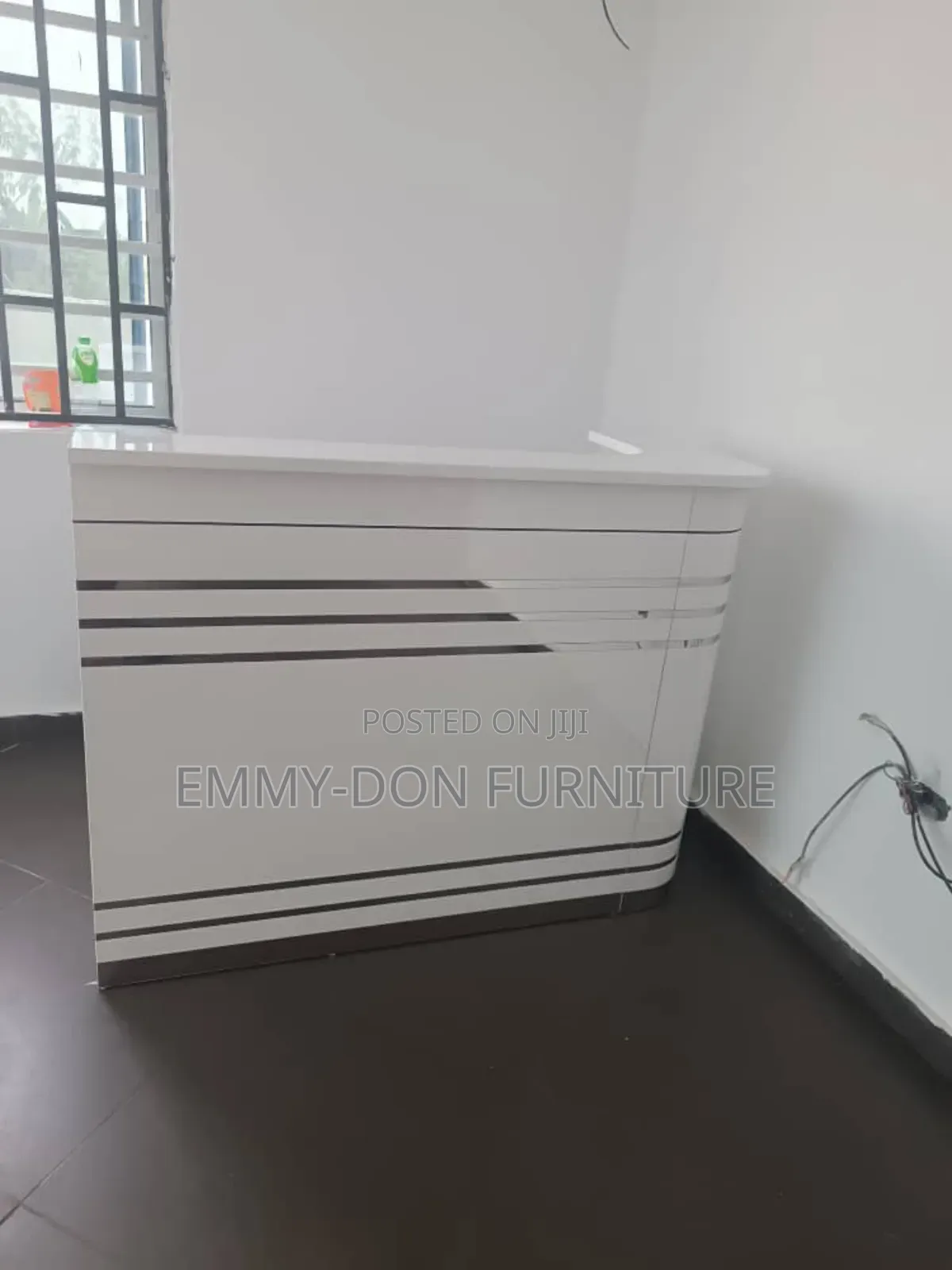 High Quality Receptionist Office Table 