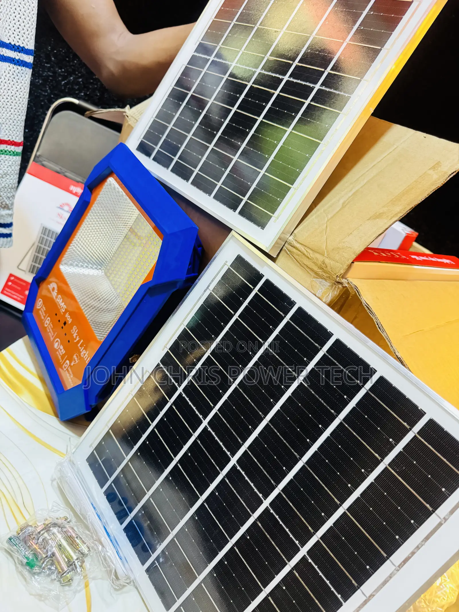 200w Sms Solar Flood Light