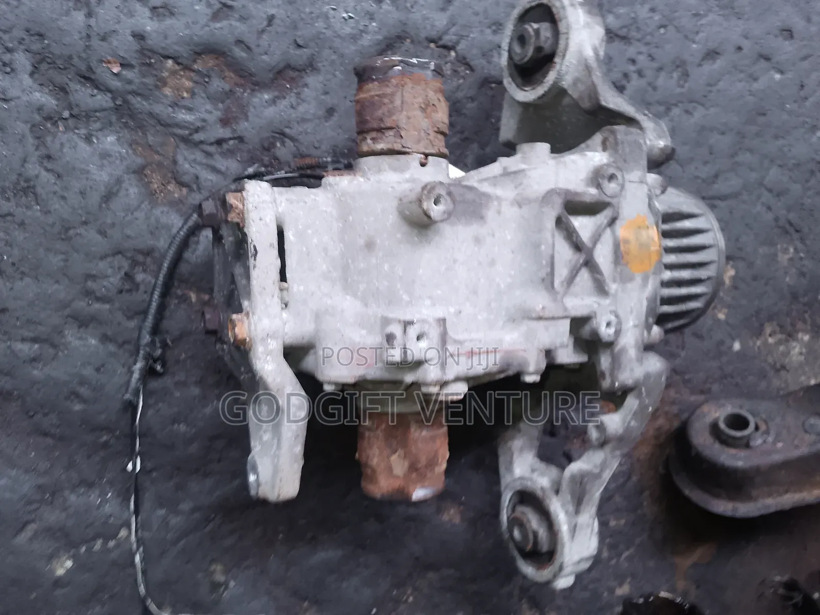 Complete Back Axel Toyota Rav4 2008-2012