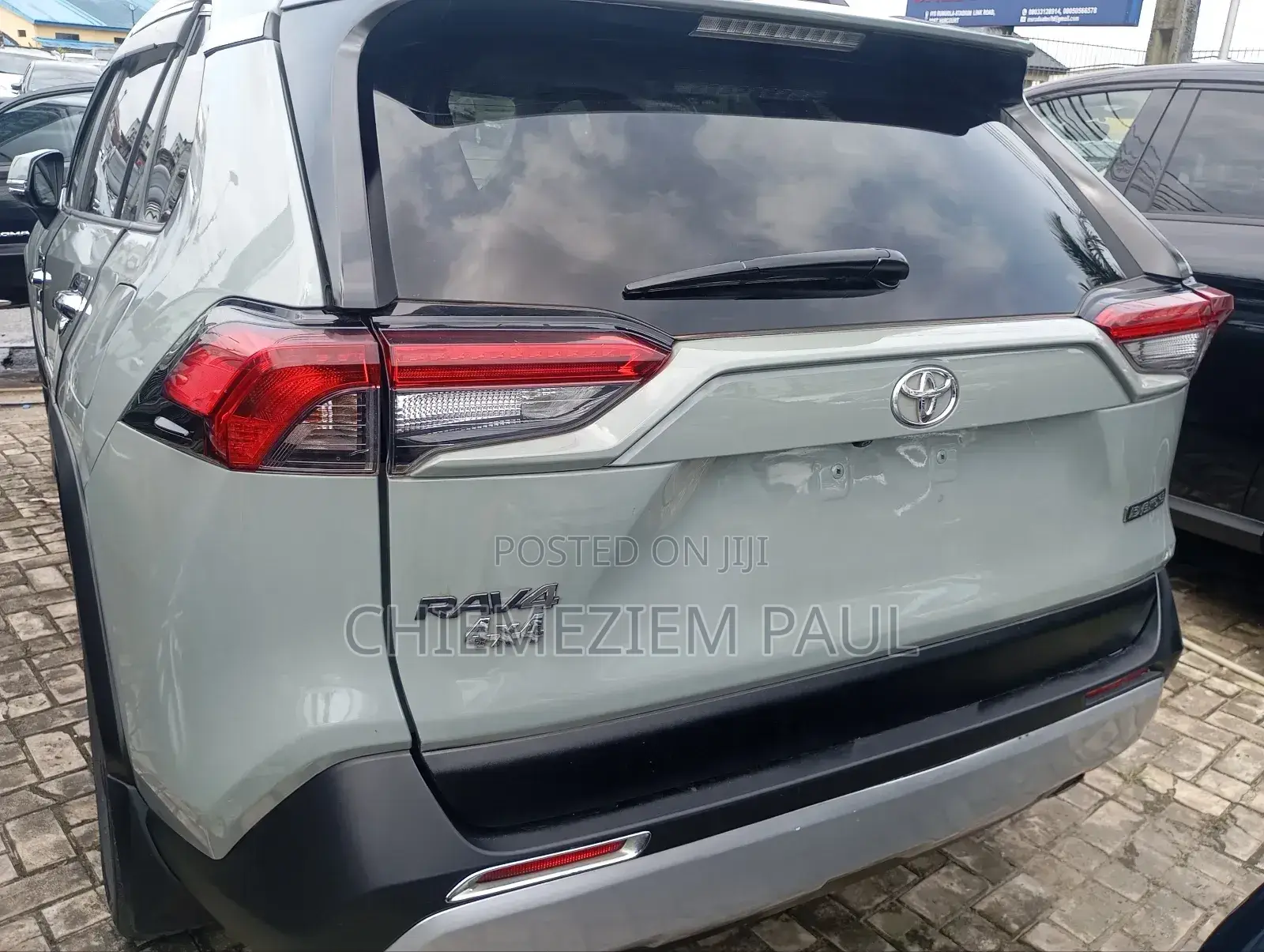 Toyota RAV4 Adventure AWD 2020 Green