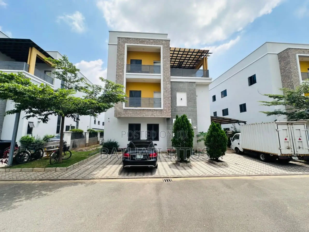 5bdrm Duplex in Wuye for sale