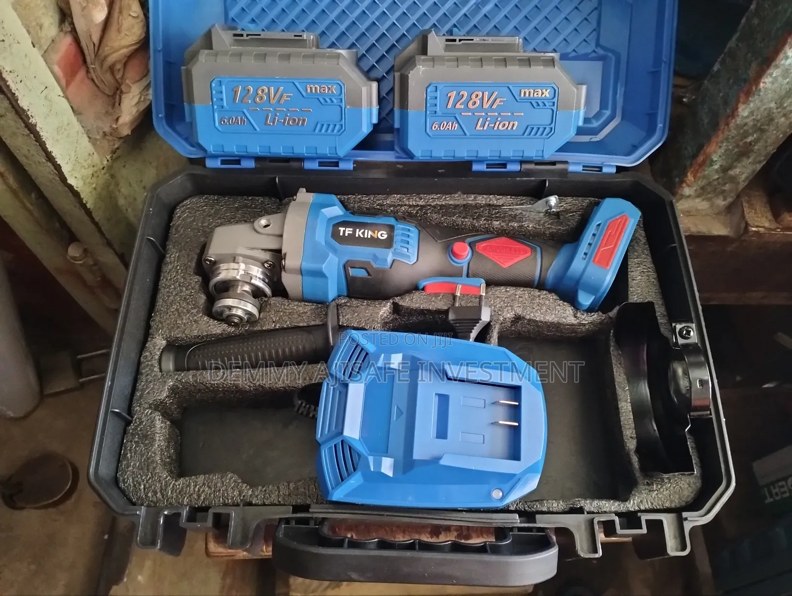 Brushless Cordless Angle Grinder With 2 Batteries( 4")