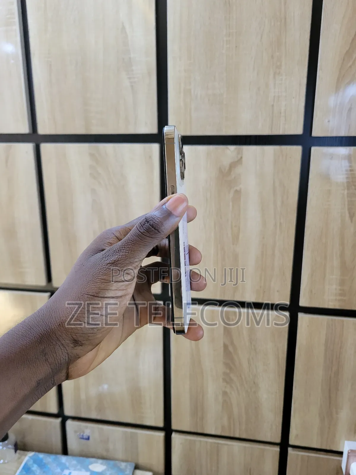 Apple iPhone 14 Pro Max 128 GB Gold