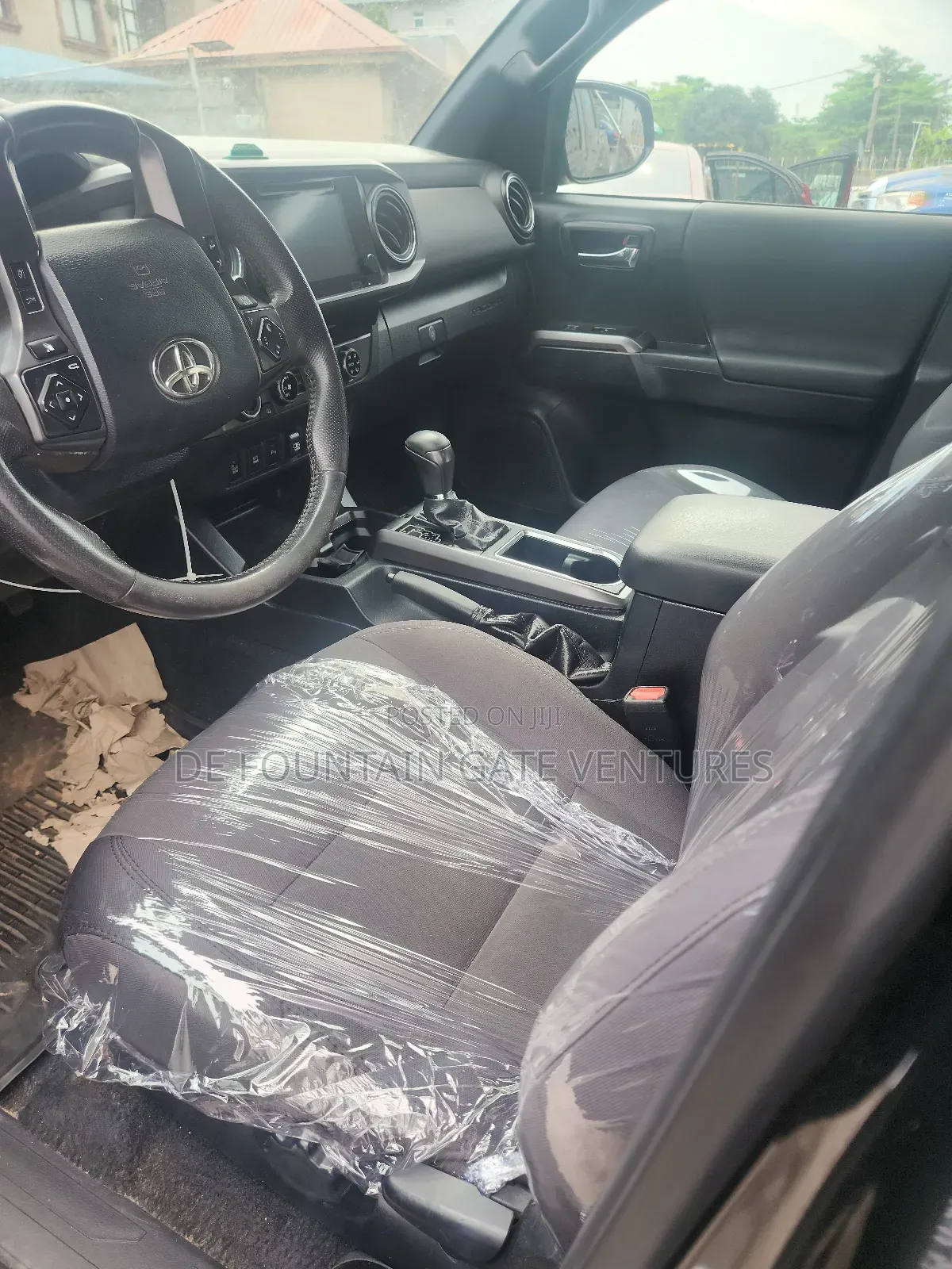 Toyota Tacoma SR 2017 Black