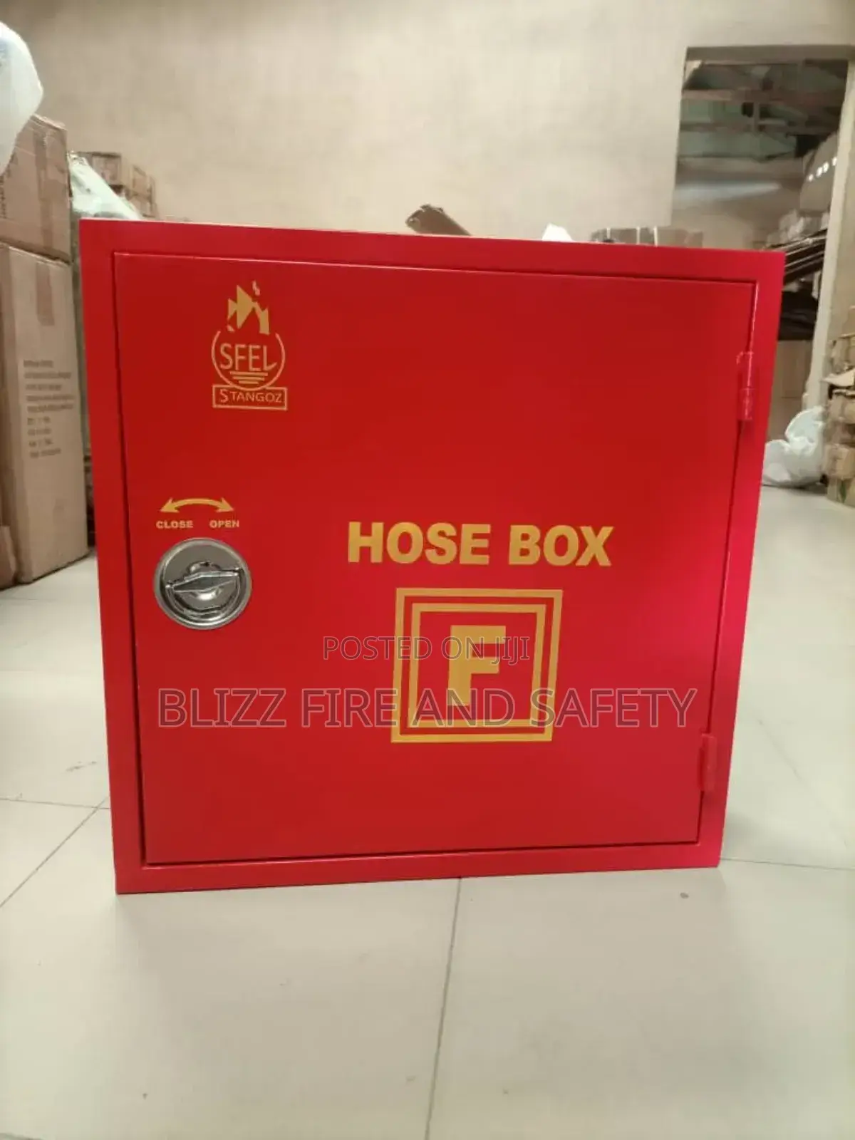 Hydrant Hose Box, 21⁄2 Canvas Hose (2 Unit) And Hand Control Nozzle