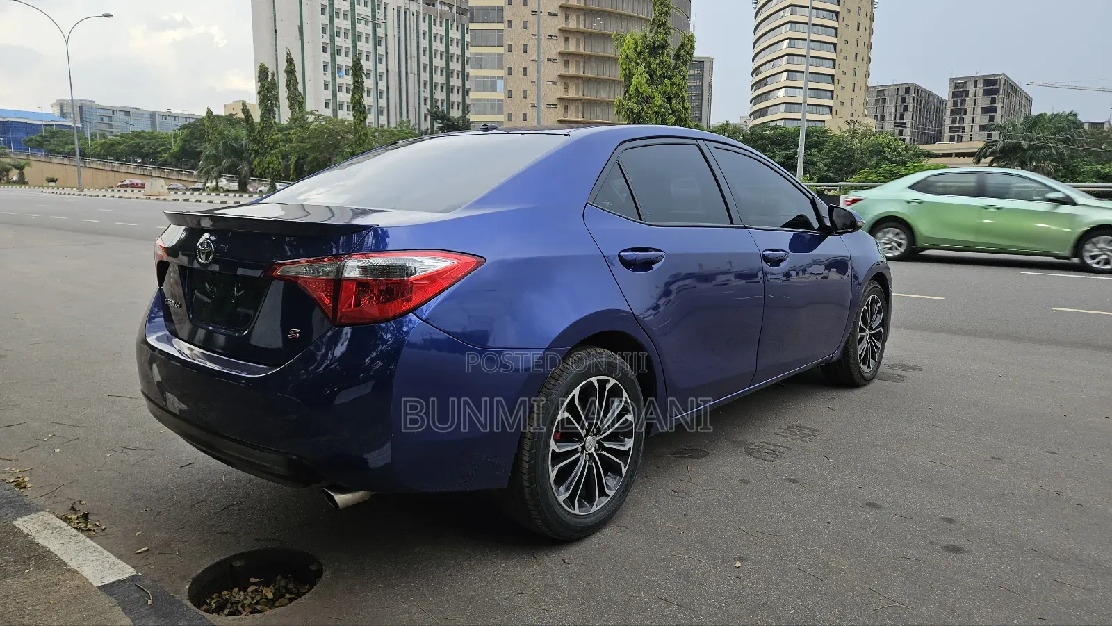 Toyota Corolla S 4dr Sedan (1.8L 4cyl CVT) 2015 Blue