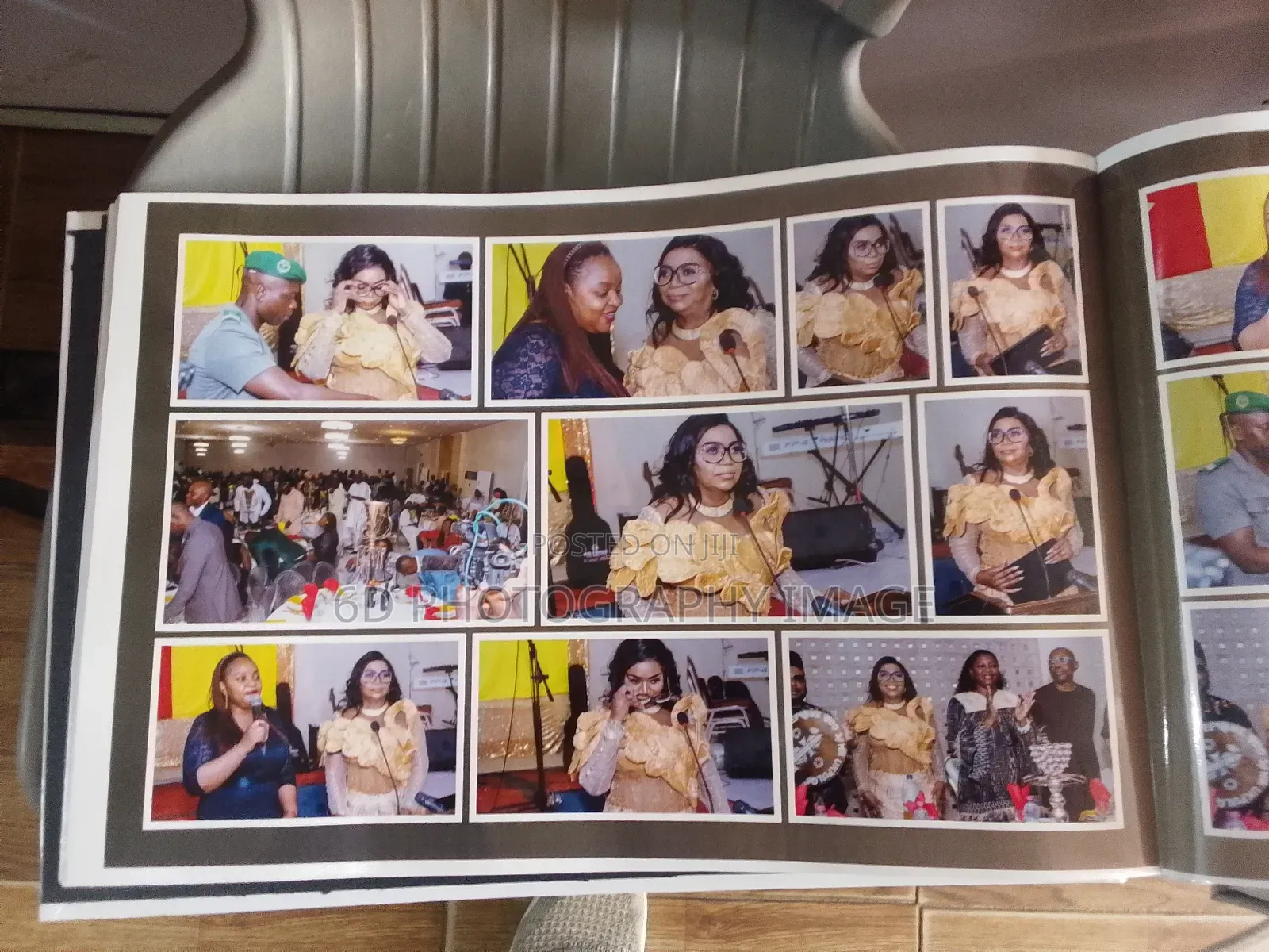 80 Pages of 12 by 36 Synthetic Photo Album With Album Suite Case