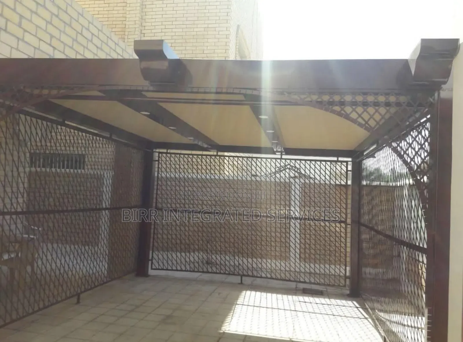 Premium Car Port