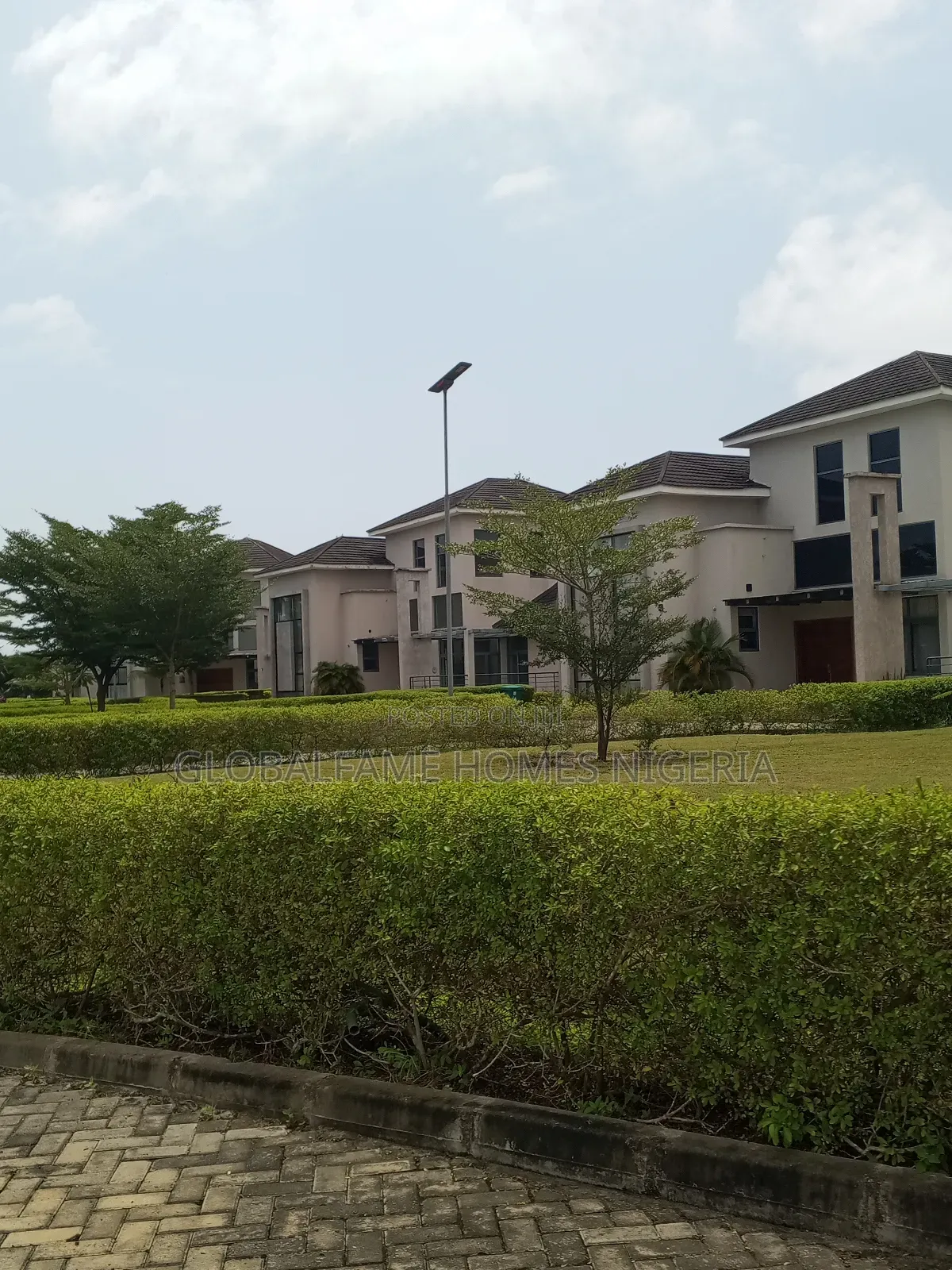 4bdrm Duplex in Lakowe Lakes Golf for sale