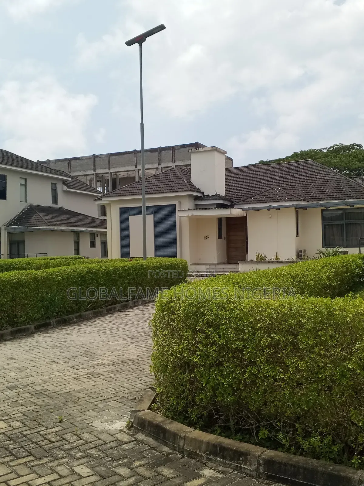4bdrm Duplex in Lakowe Lakes Golf for sale