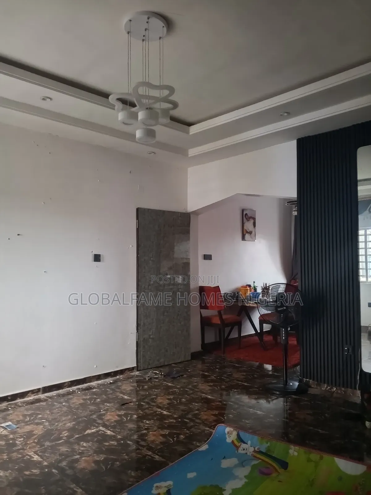 3bdrm Block of Flats in An Estate At Lakowe for rent