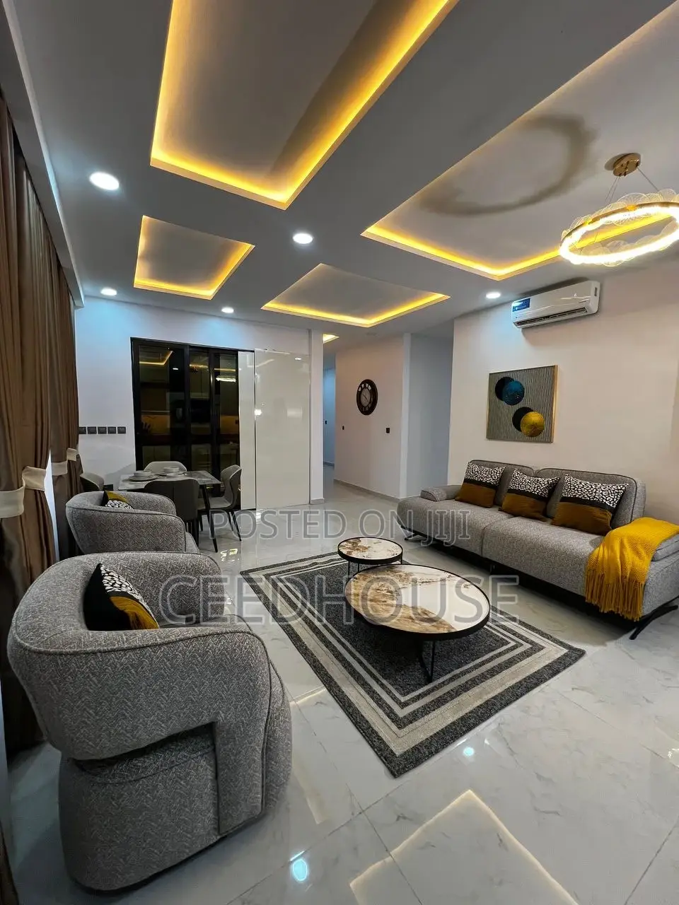 Luxurious 2/3 Bedroom Apartment