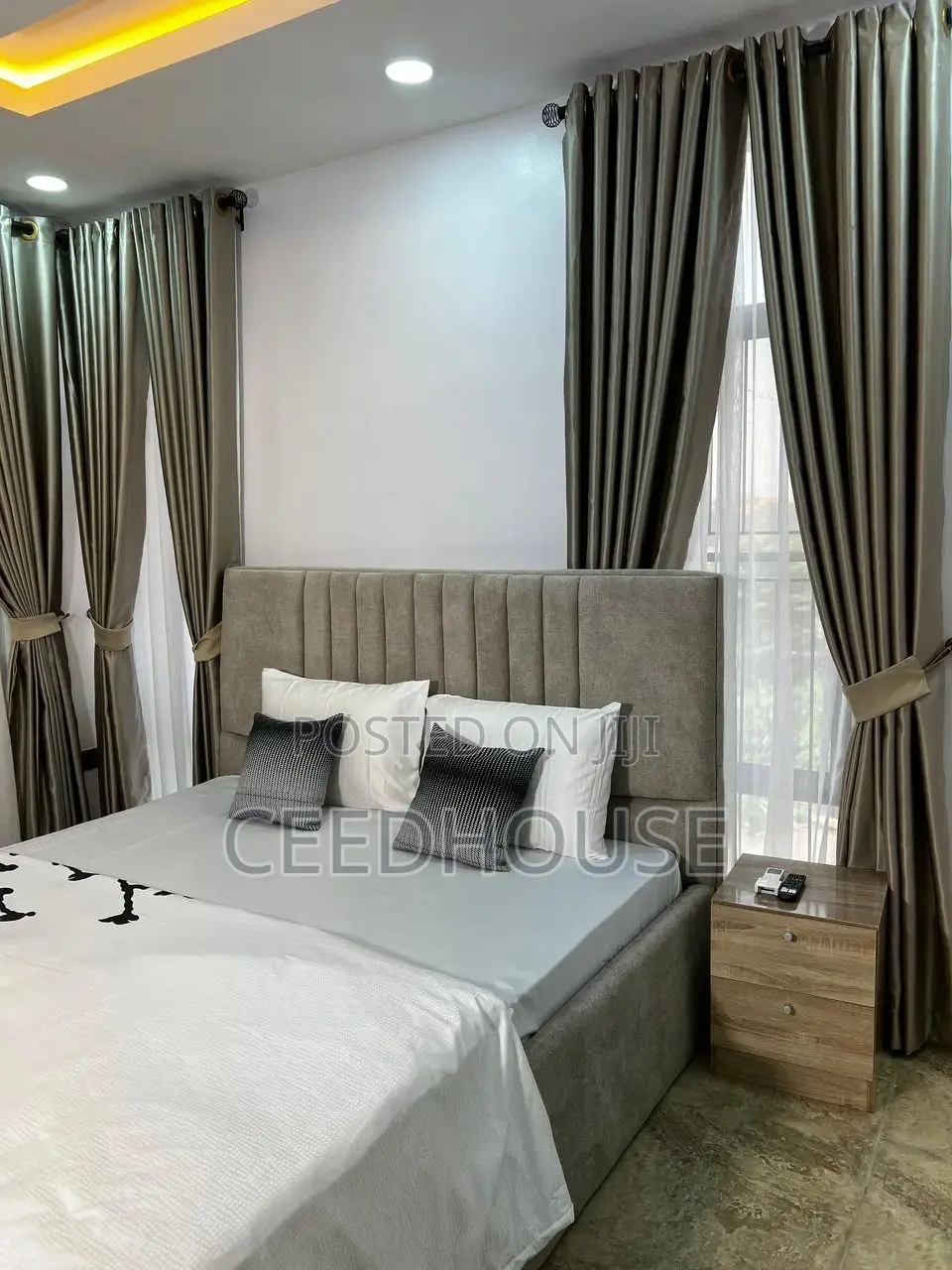 Luxurious 2/3 Bedroom Apartment