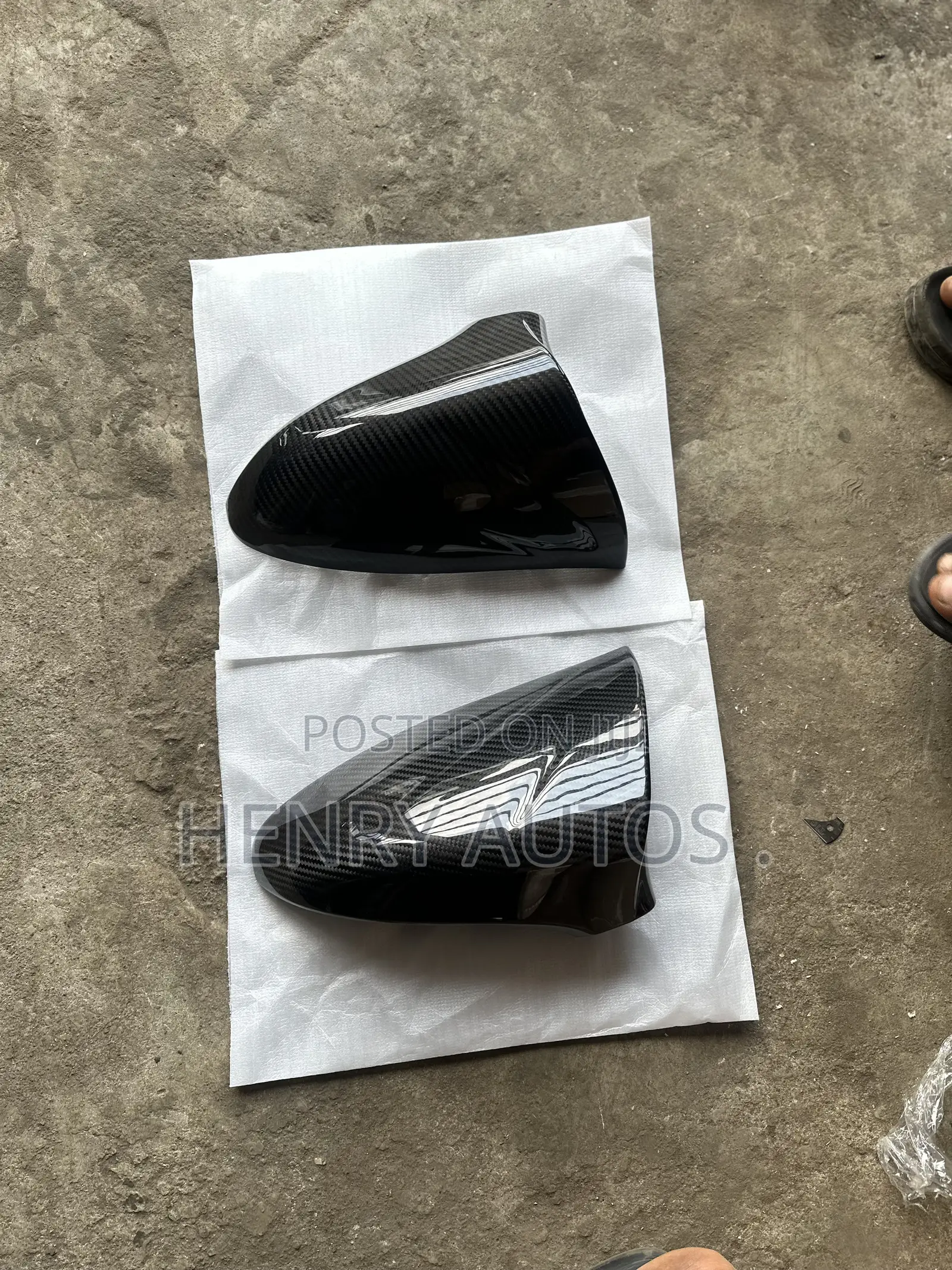 Carbon Fiber Mirror Cover for Is , Es and Gs