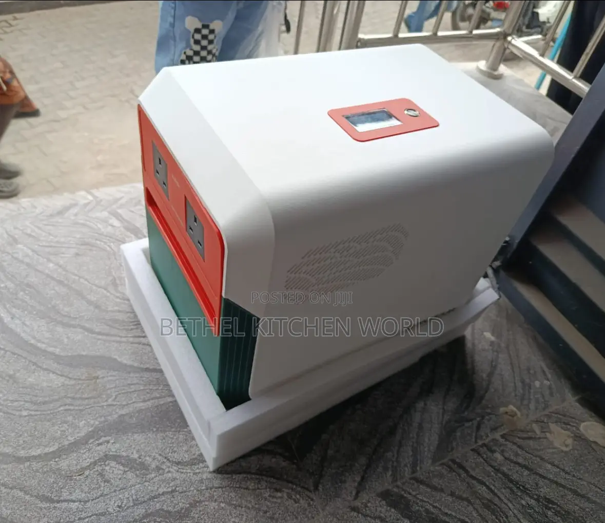 3.6kwh Cola Solar Generator