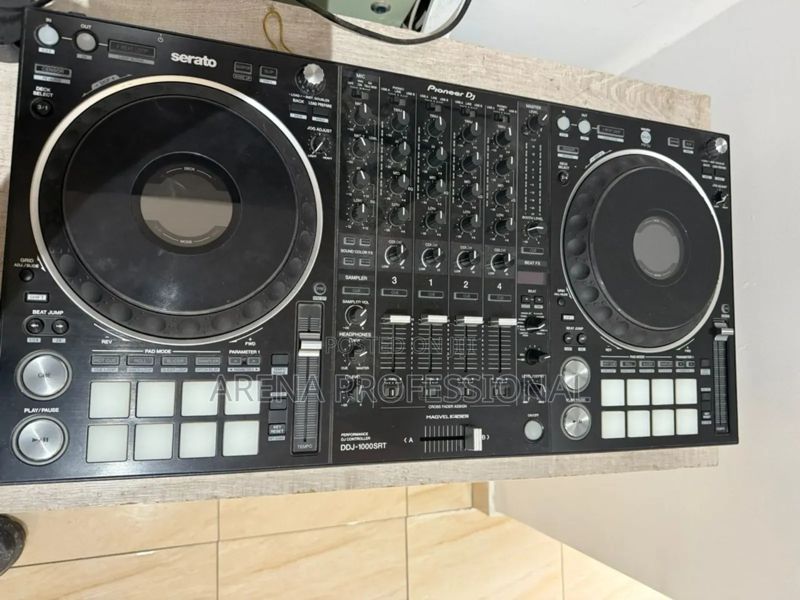 Pioneer DDJ-1000srt Controller