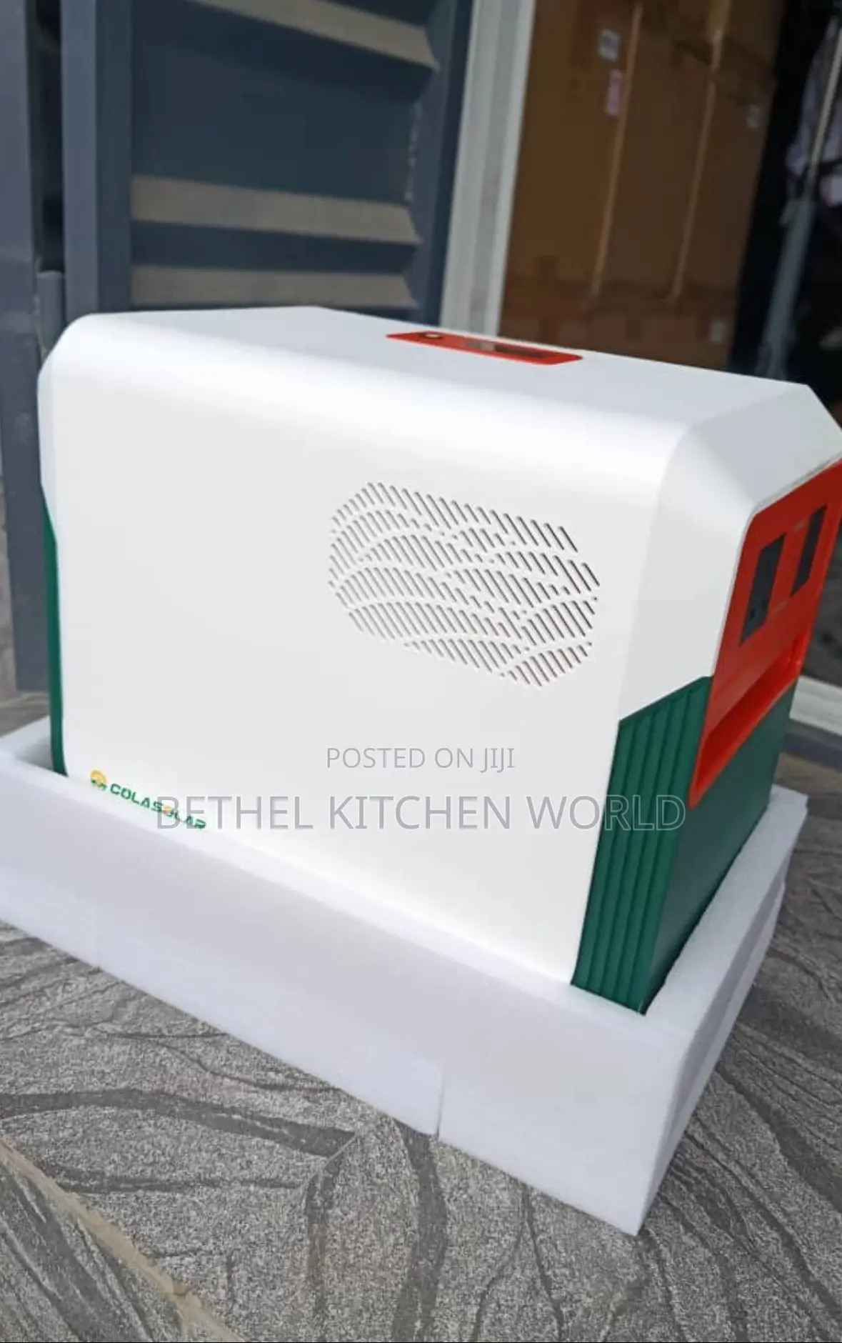 3.6kwh Cola Solar Generator