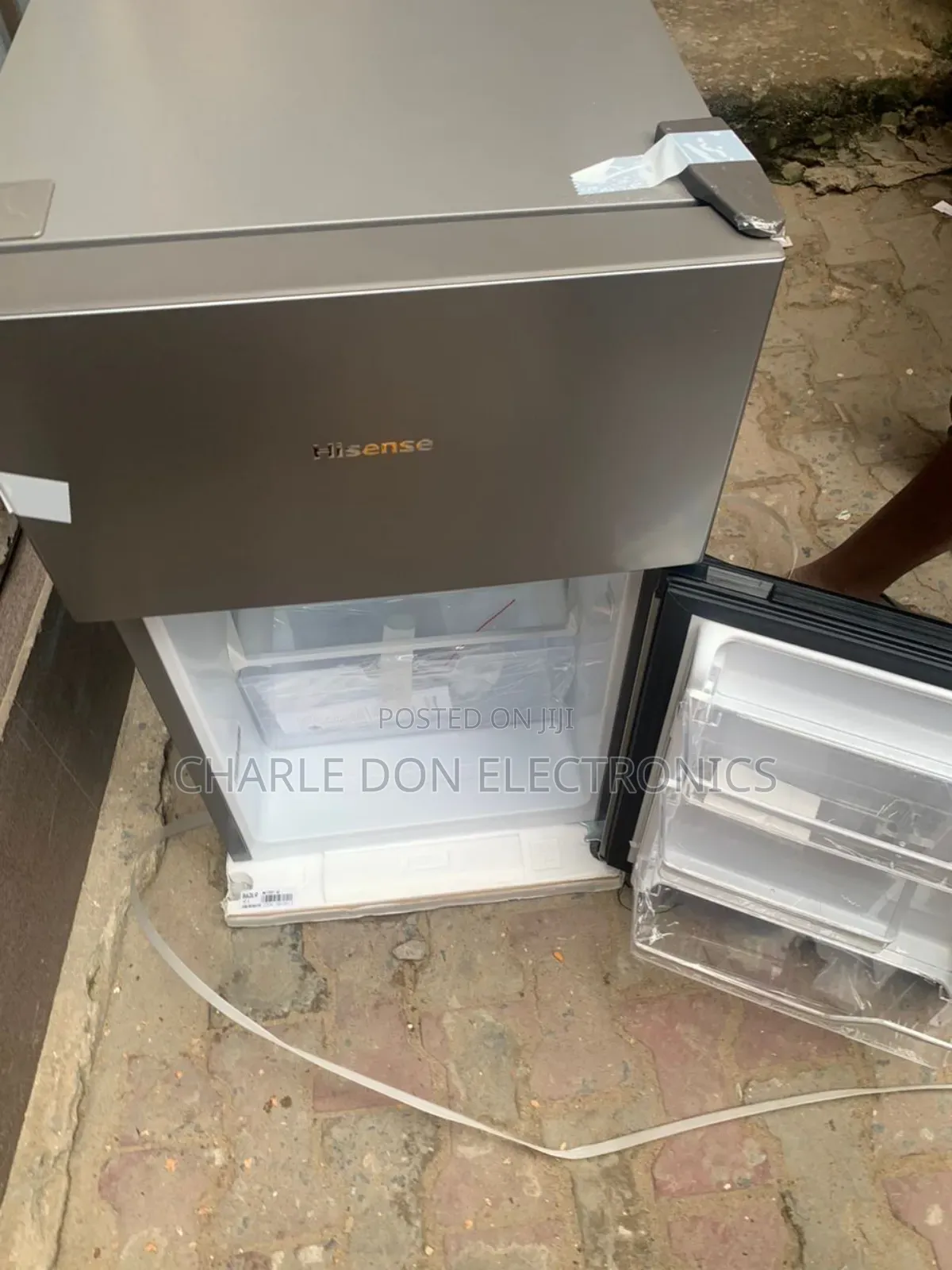Hisense Double Door Fridge and Freezer
