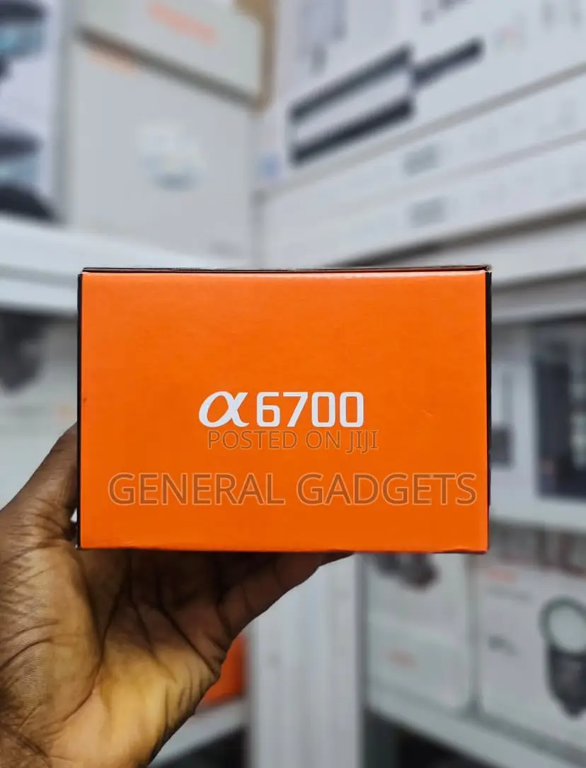 Brand New Sony A6700 With 18-135mm Lens