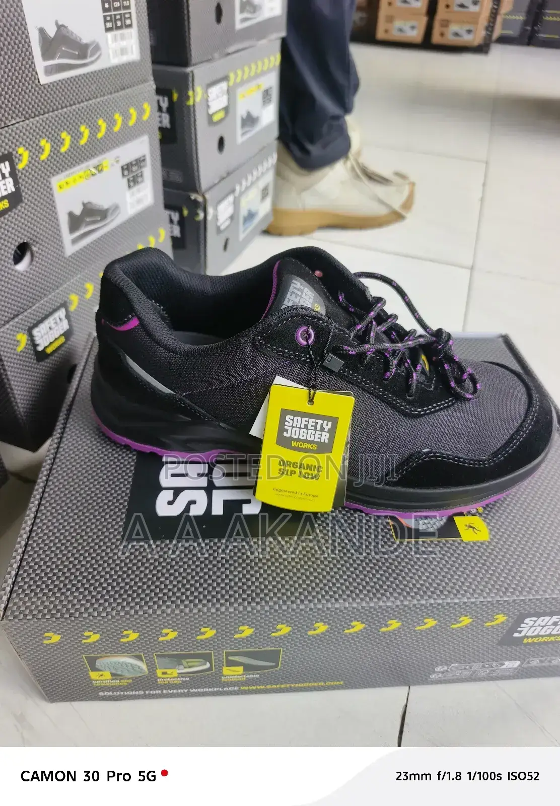 Organic Safety Jogger Shoe