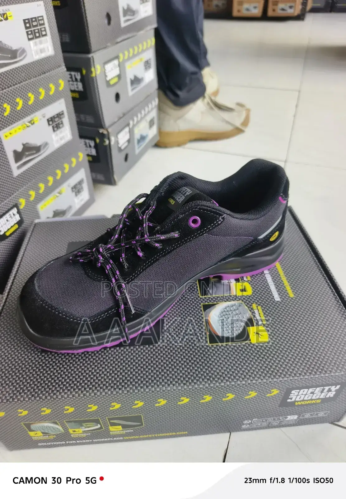 Organic Safety Jogger Shoe