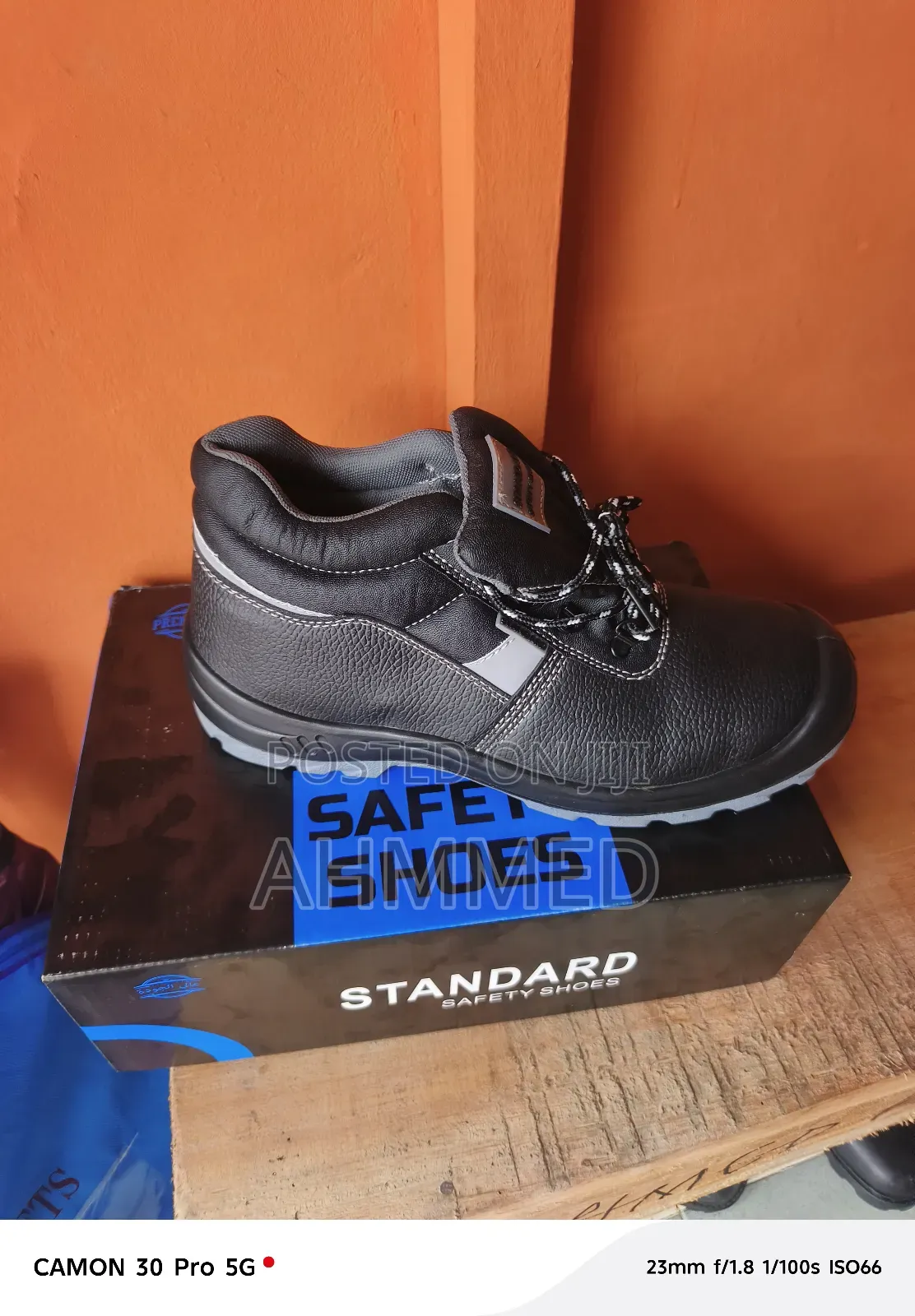 Standard Safety Boo5