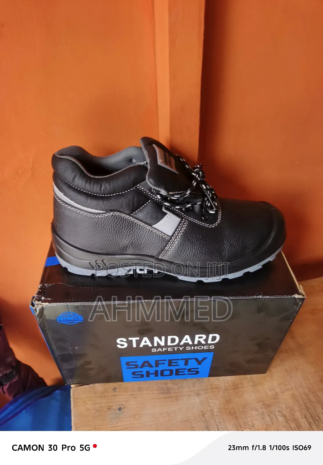 Standard Safety Boo5