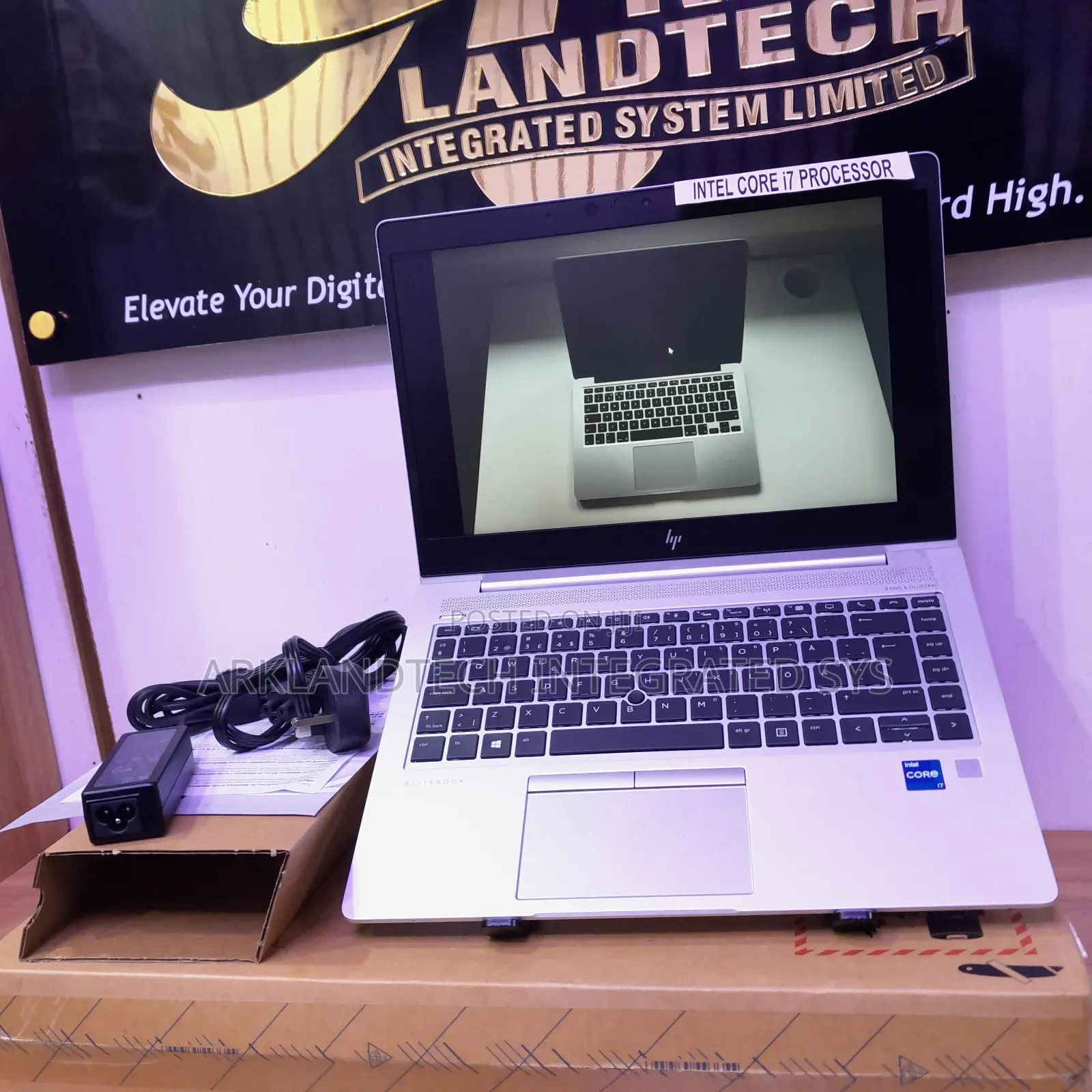New Laptop HP EliteBook 8460P 16GB Intel Core I7 SSD 1T