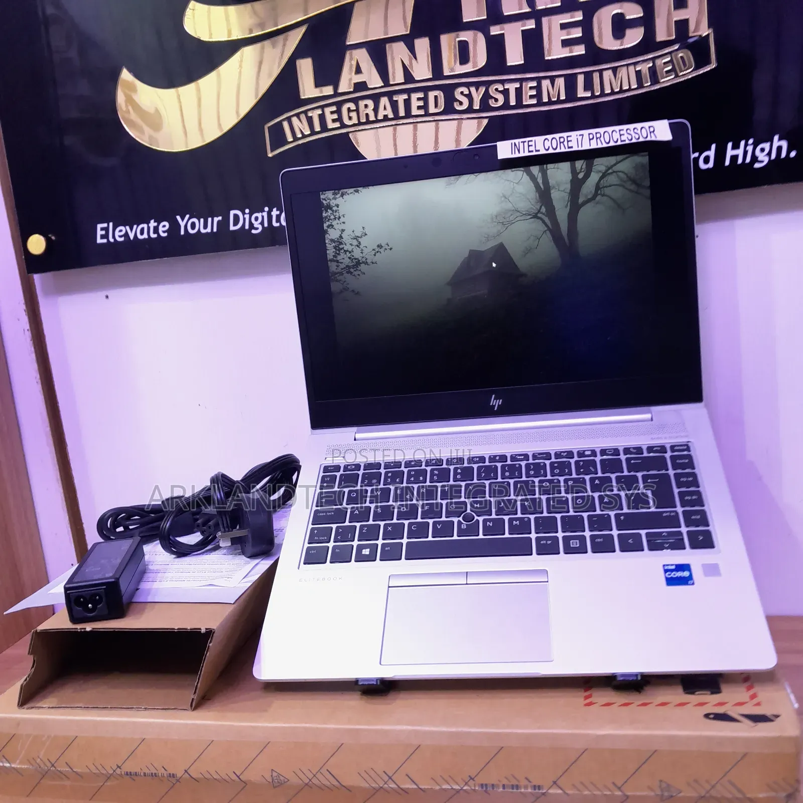 New Laptop HP EliteBook 8460P 16GB Intel Core I7 SSD 1T