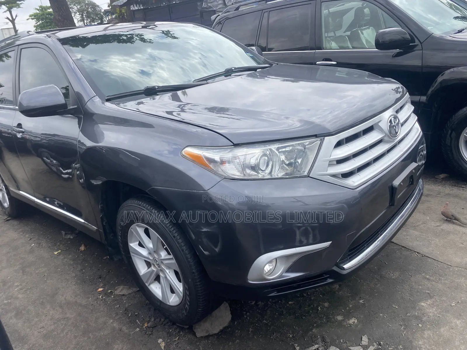 Toyota Highlander Limited 3.5L 2WD 2013 Gray