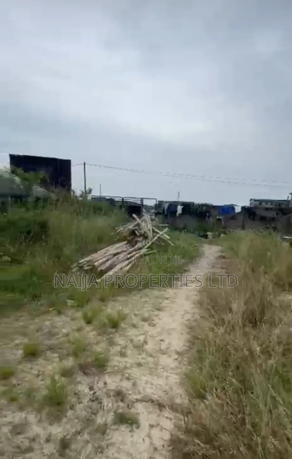 878sqm of Land at Ilasan-Ikate, Lekki for Sale