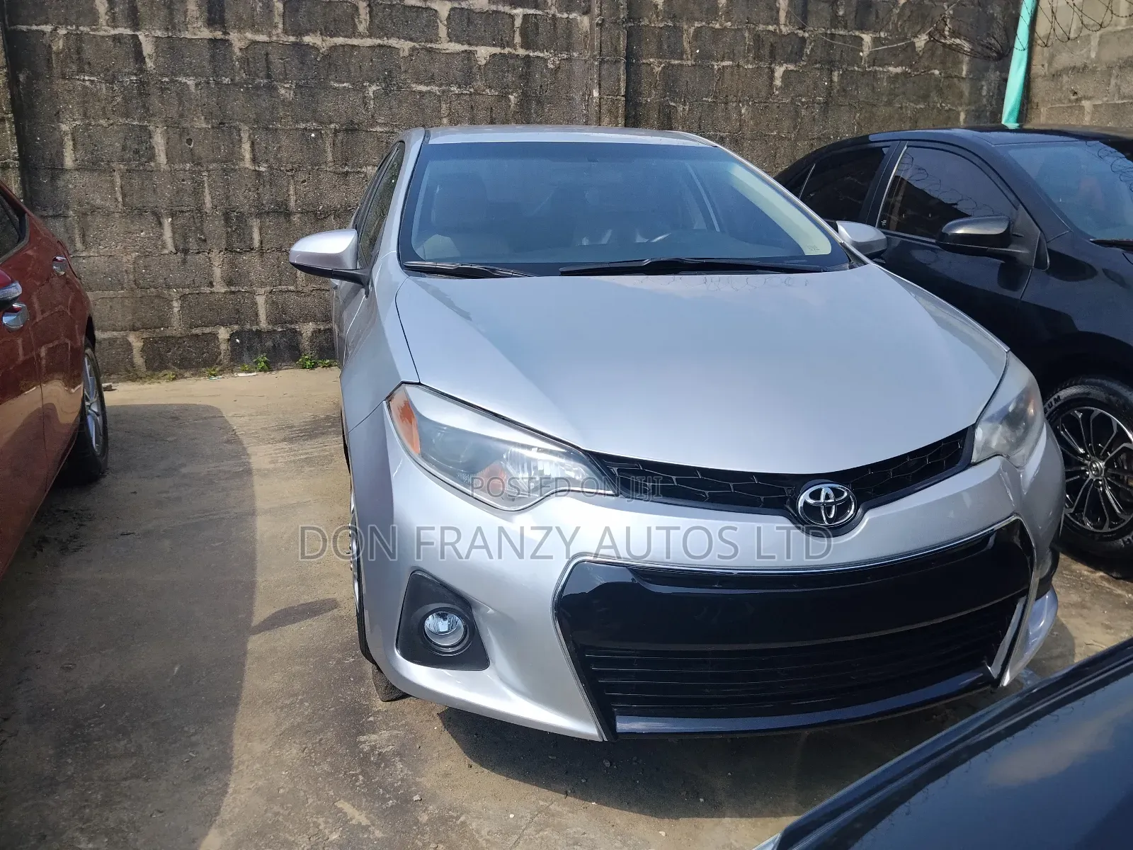 Toyota Corolla LE 4dr Sedan (1.8L 4cyl CVT) 2016 Silver