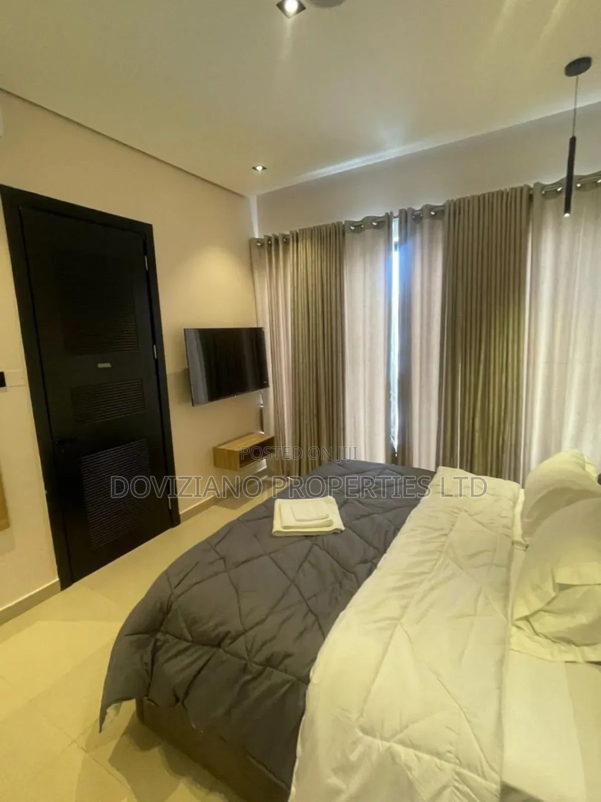 Furnished 3bdrm Apartment in Lekki Phase 1 for sale