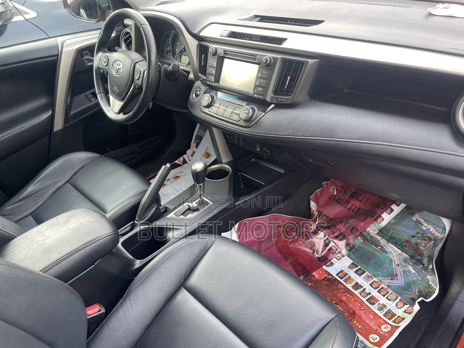 Toyota RAV4 Limited 4dr SUV AWD (2.5L 4cyl 6A) 2015 Orange