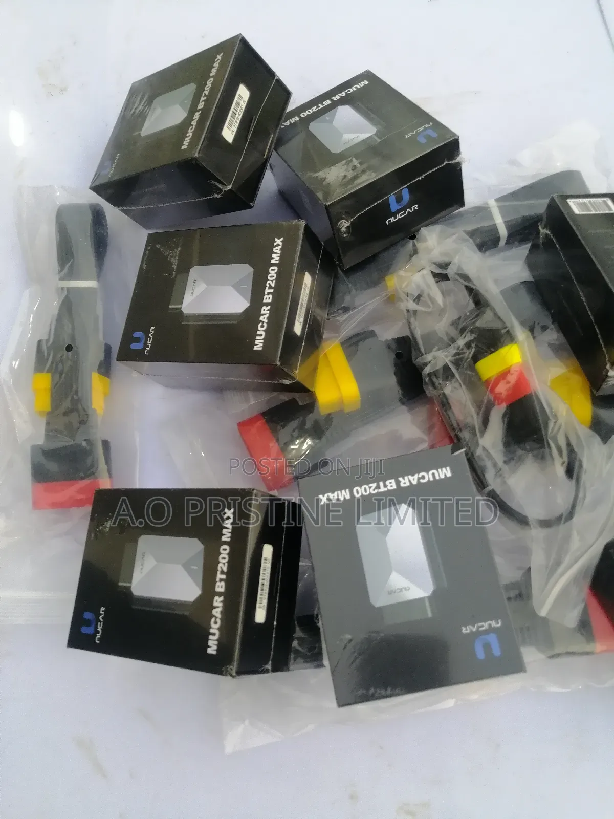 Mucar Bt200 Max Car Scanner With Extension Cable.