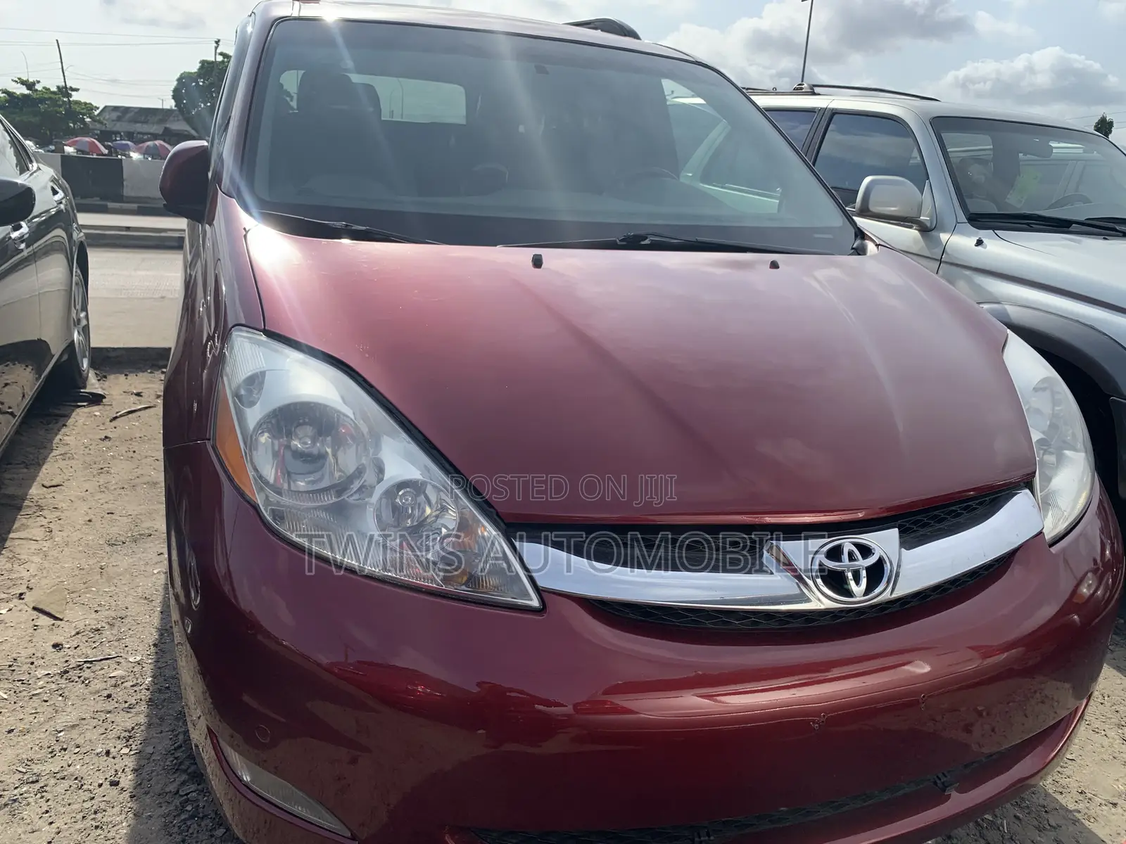 Toyota Sienna XLE Limited 4WD 2008 Red