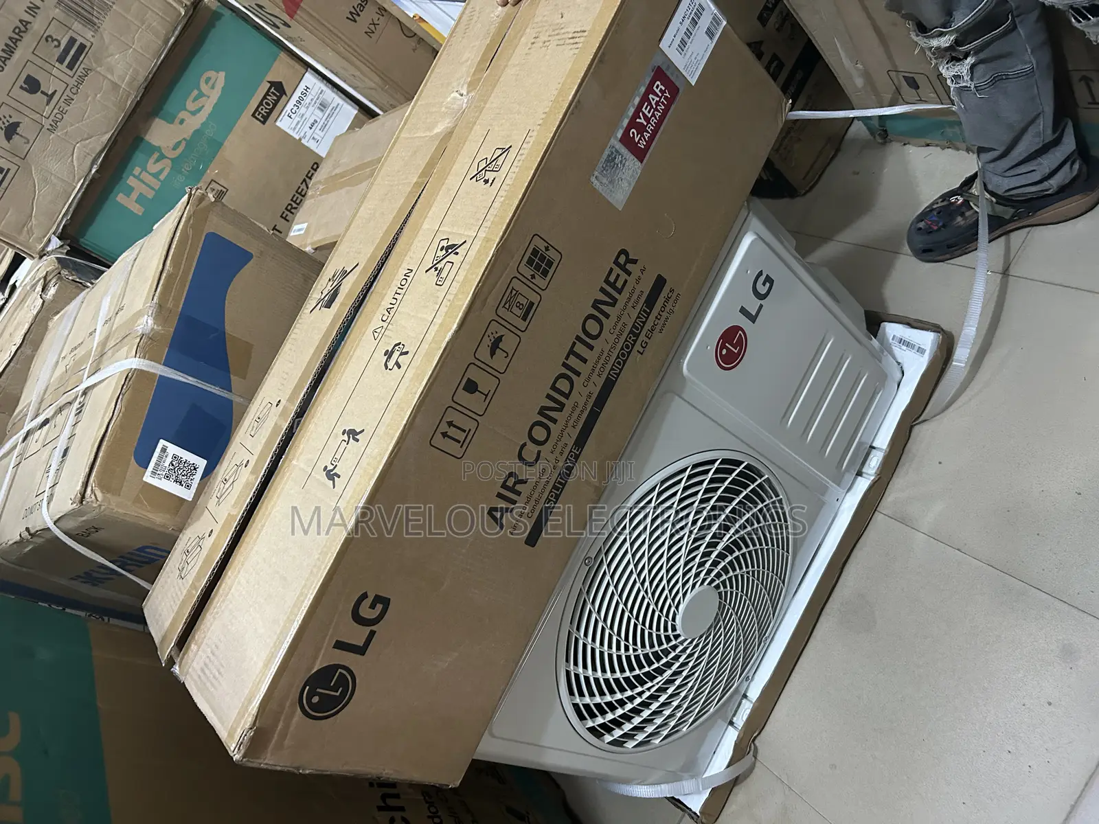 Brand New Original Lg 1;5hp Air Conditioner Full Copper Engine