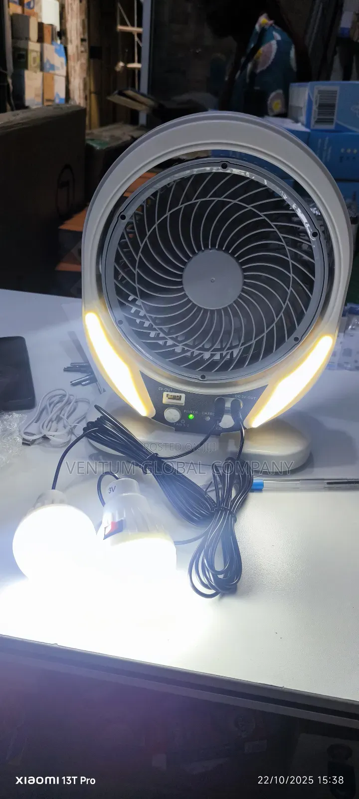 Table Top Solar Fan With Lights