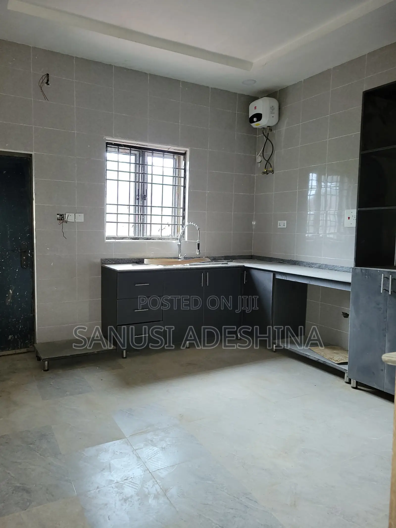 3bdrm Bungalow in Gwarimpa Extension, Gwarinpa for sale