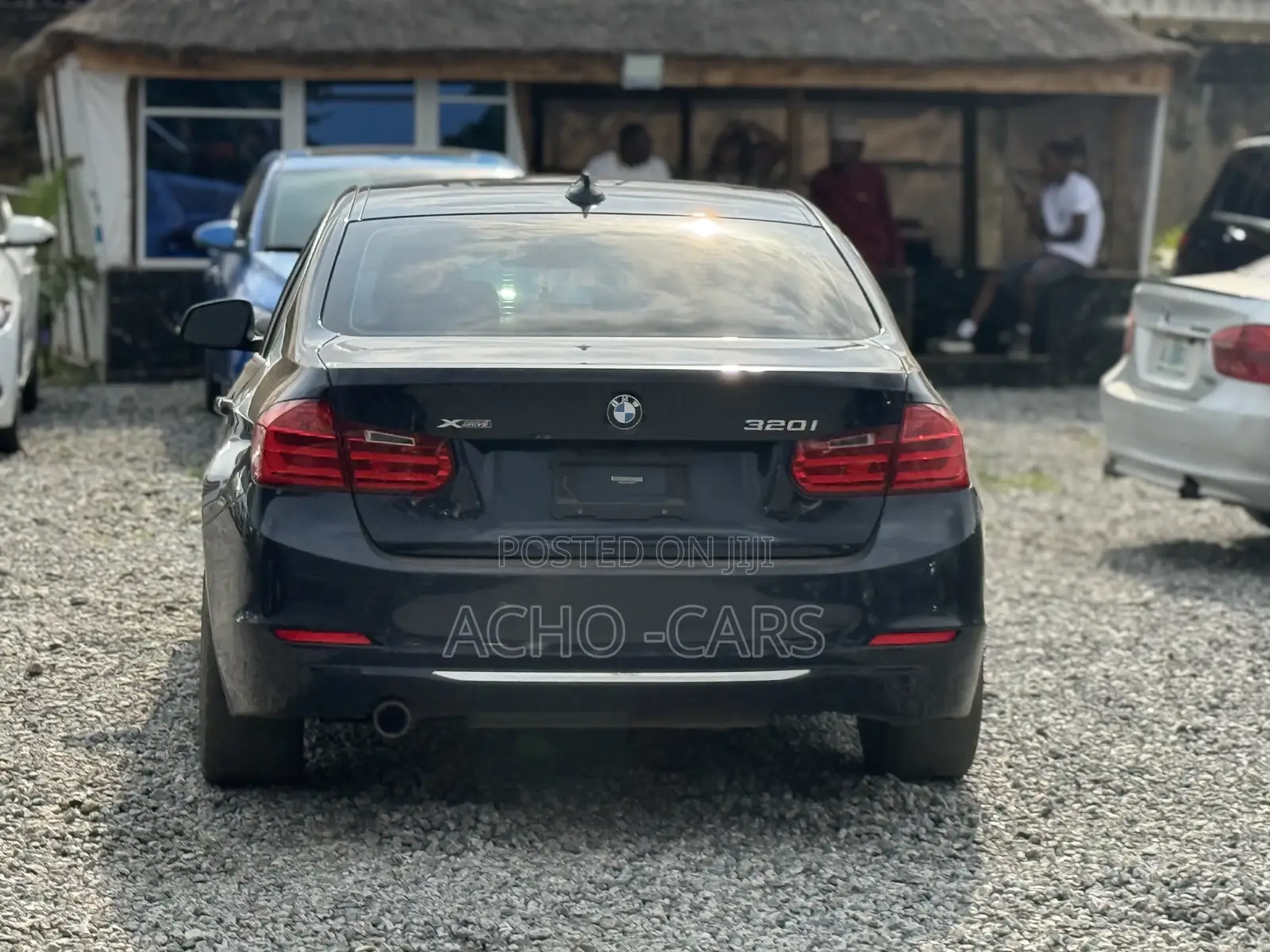 BMW 320i 2015 Black