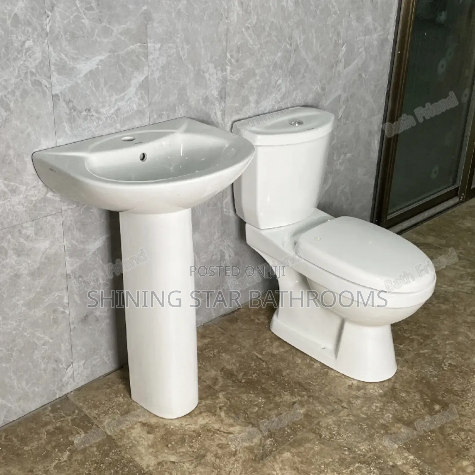 Modern Round Toilet Set With Basin