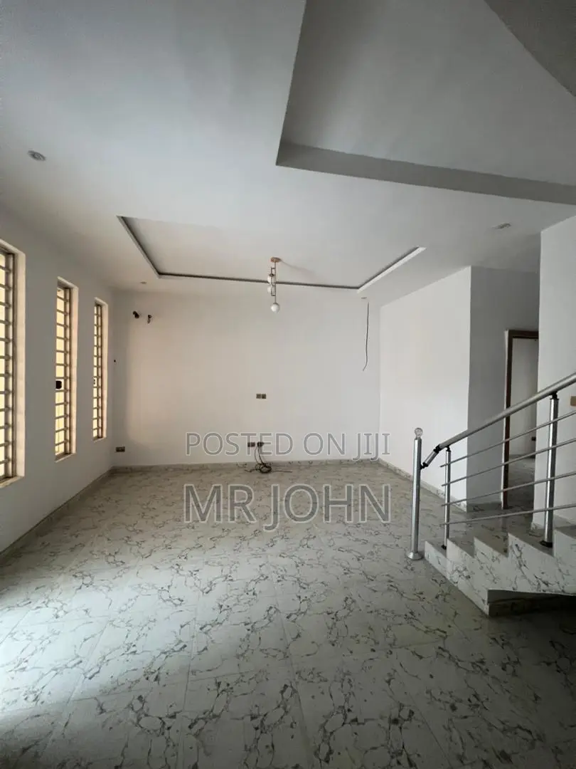 4bdrm Duplex in Lekki County Homes for rent