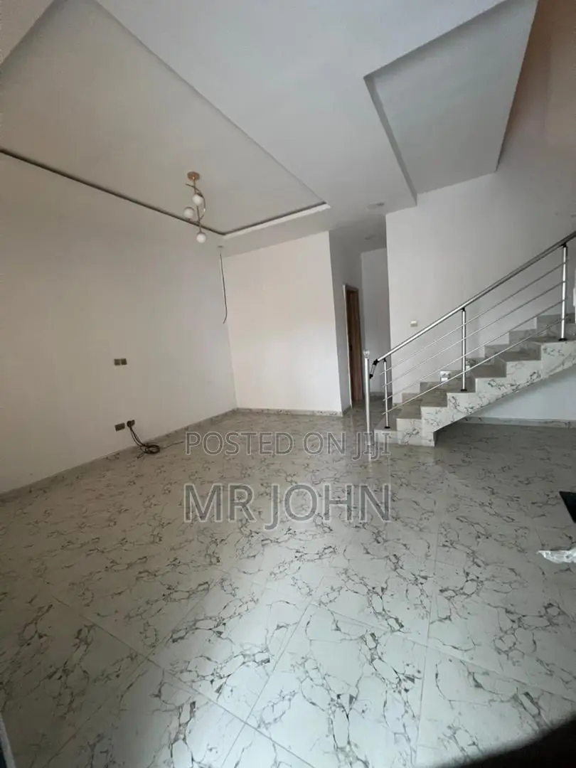 4bdrm Duplex in Lekki County Homes for rent
