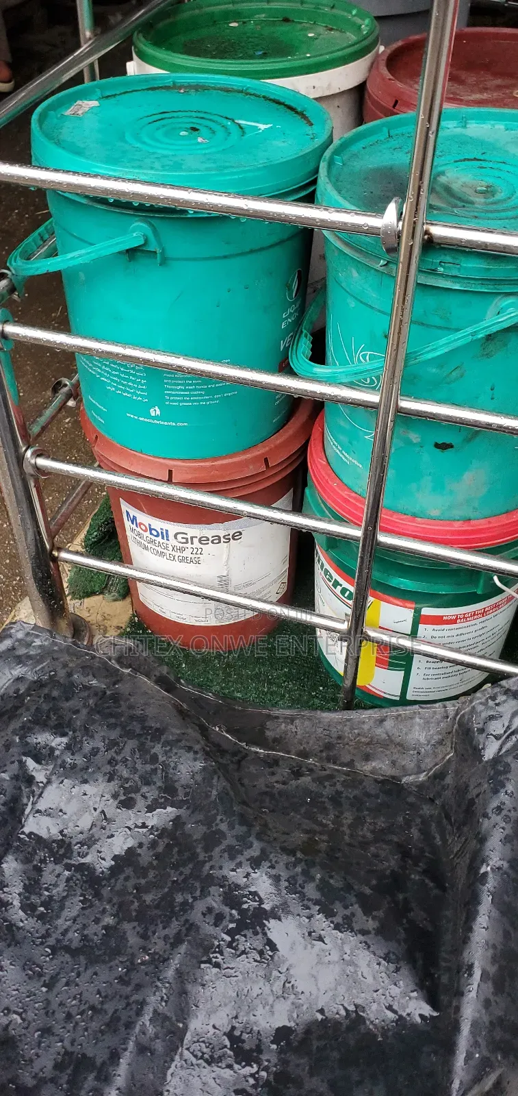 Mobil Grease Xhp 222 (All Type Of Grease Available)