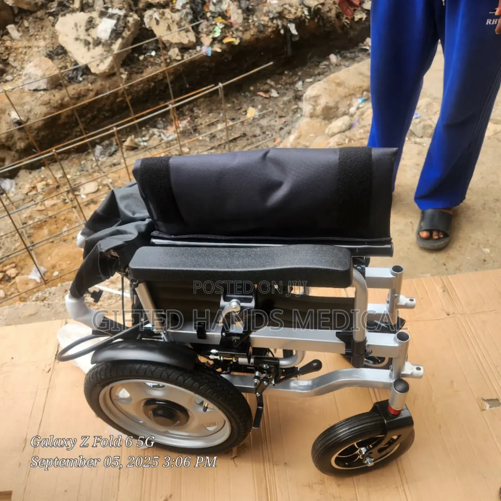 Executive Adjustable Collapsable Motorized Bicycle Wheel Chair