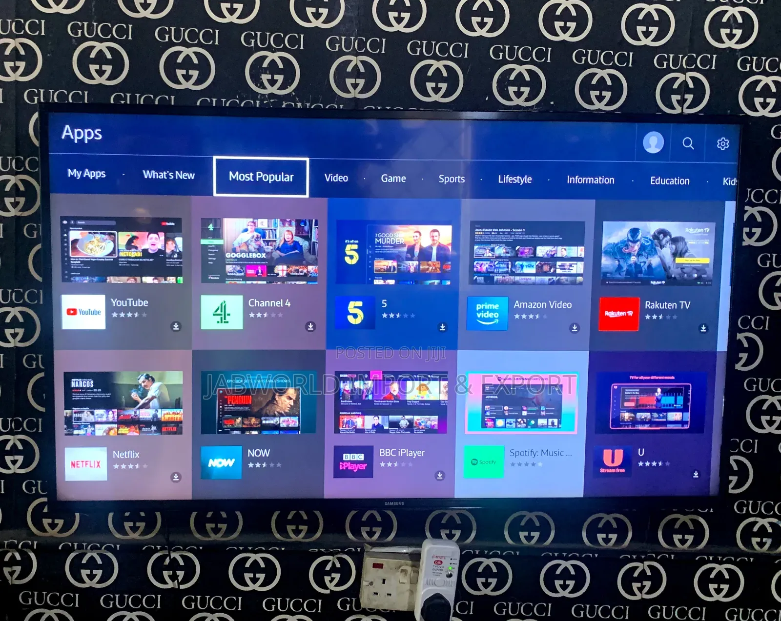 Samsung 48" Series 6 Flat Uhd Smart Tv With Freeview Hd